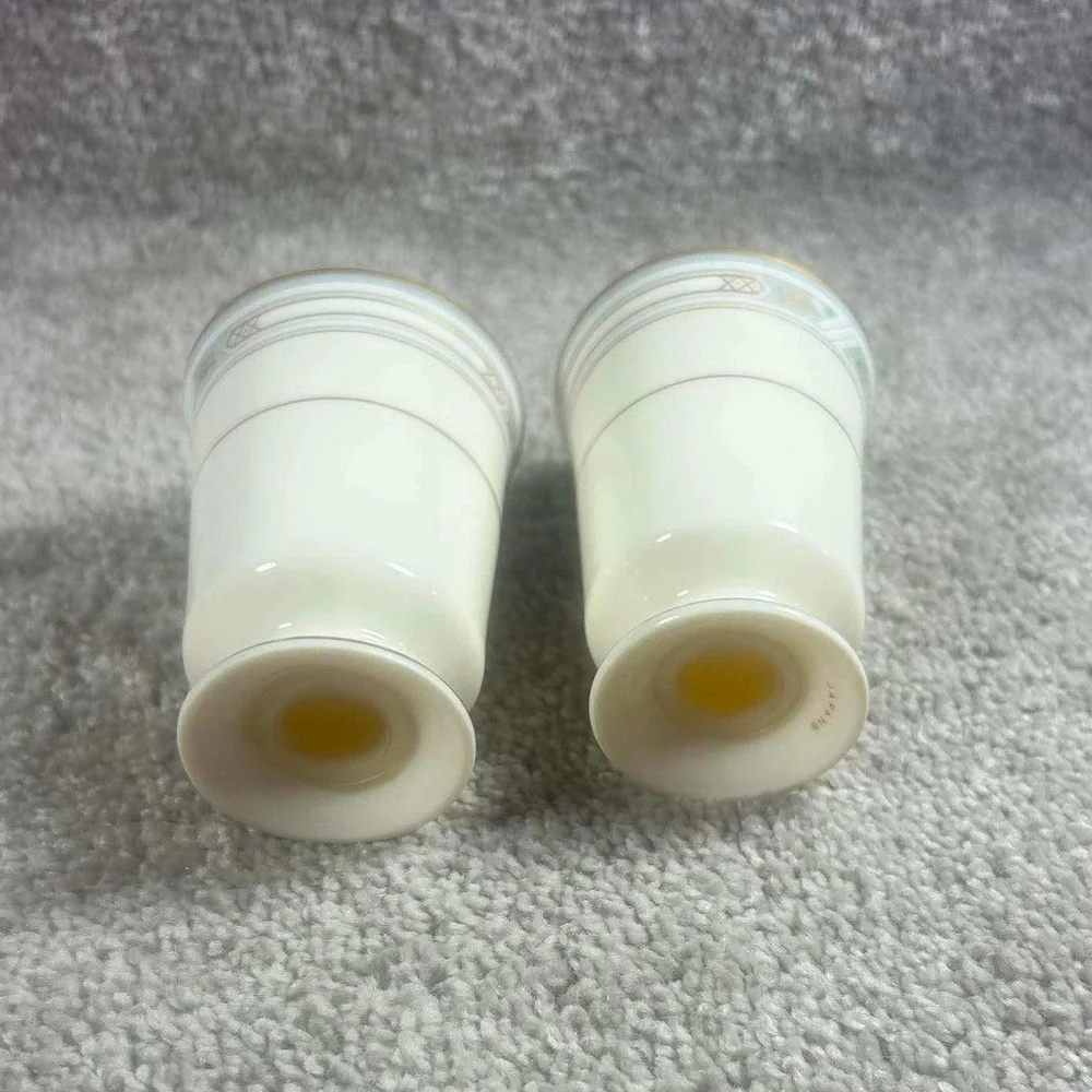 Noritake Salt and Pepper Shakers Set Cream Gold Japan Grandmacore MCM